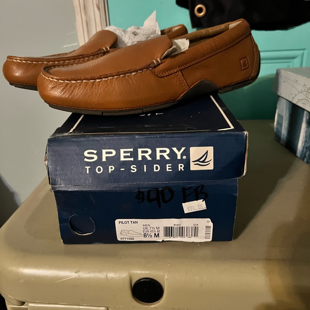 Sperry boat shoes